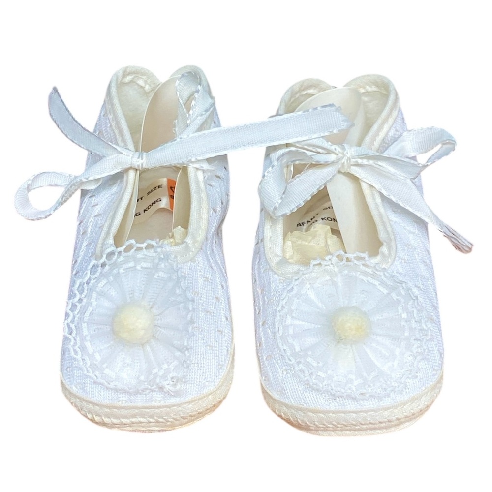 VTG Gold Bug Adorables TV Bootees Infant Girls Cloth Shoes Lace Up White NIB